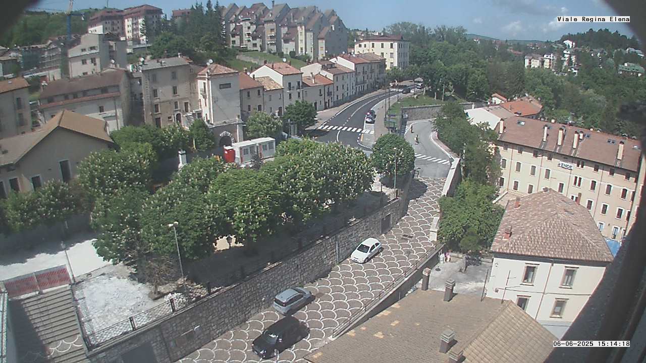 immagine della webcam nei dintorni di Castel di Sangro: webcam Rivisondoli