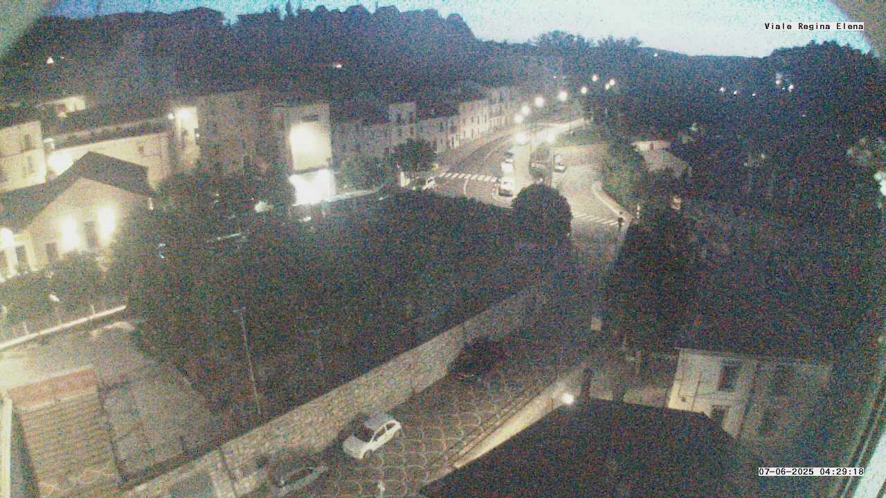 immagine della webcam nei dintorni di Rionero Sannitico: webcam Rivisondoli