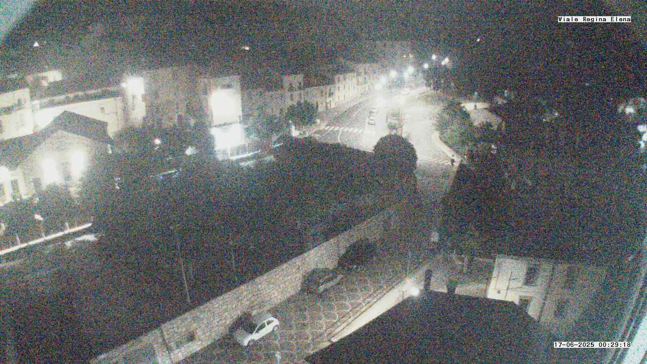 immagine della webcam nei dintorni di Acquaviva d'Isernia: webcam Rivisondoli