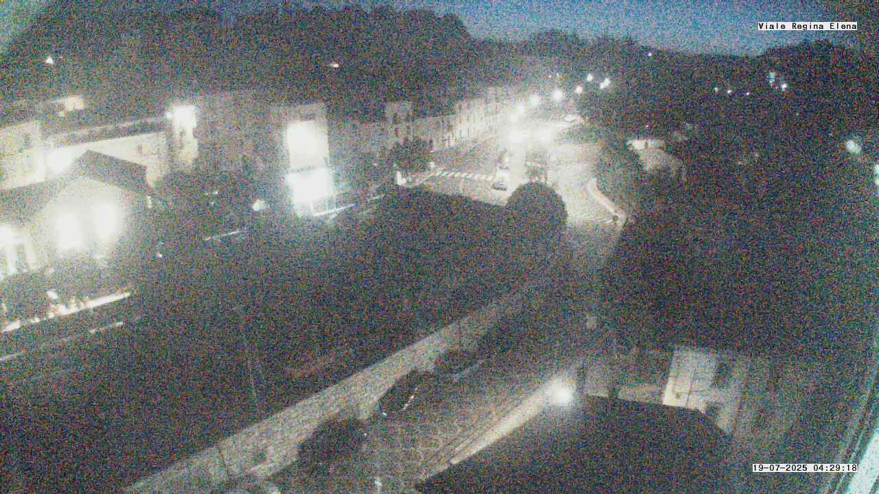 immagine della webcam nei dintorni di San Donato Val di Comino: webcam Rivisondoli