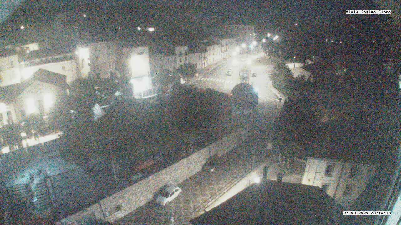 immagine della webcam nei dintorni di Castel di Sangro: webcam Rivisondoli