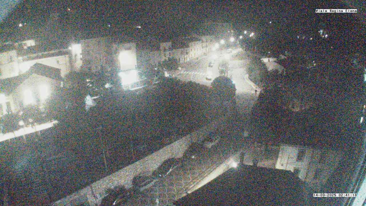 immagine della webcam nei dintorni di Bisegna: webcam Rivisondoli
