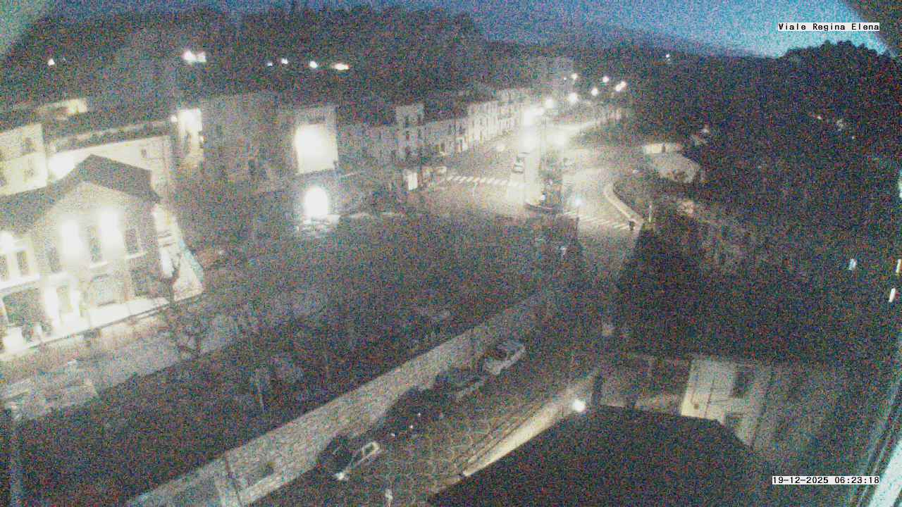 immagine della webcam nei dintorni di Capracotta: webcam Rivisondoli
